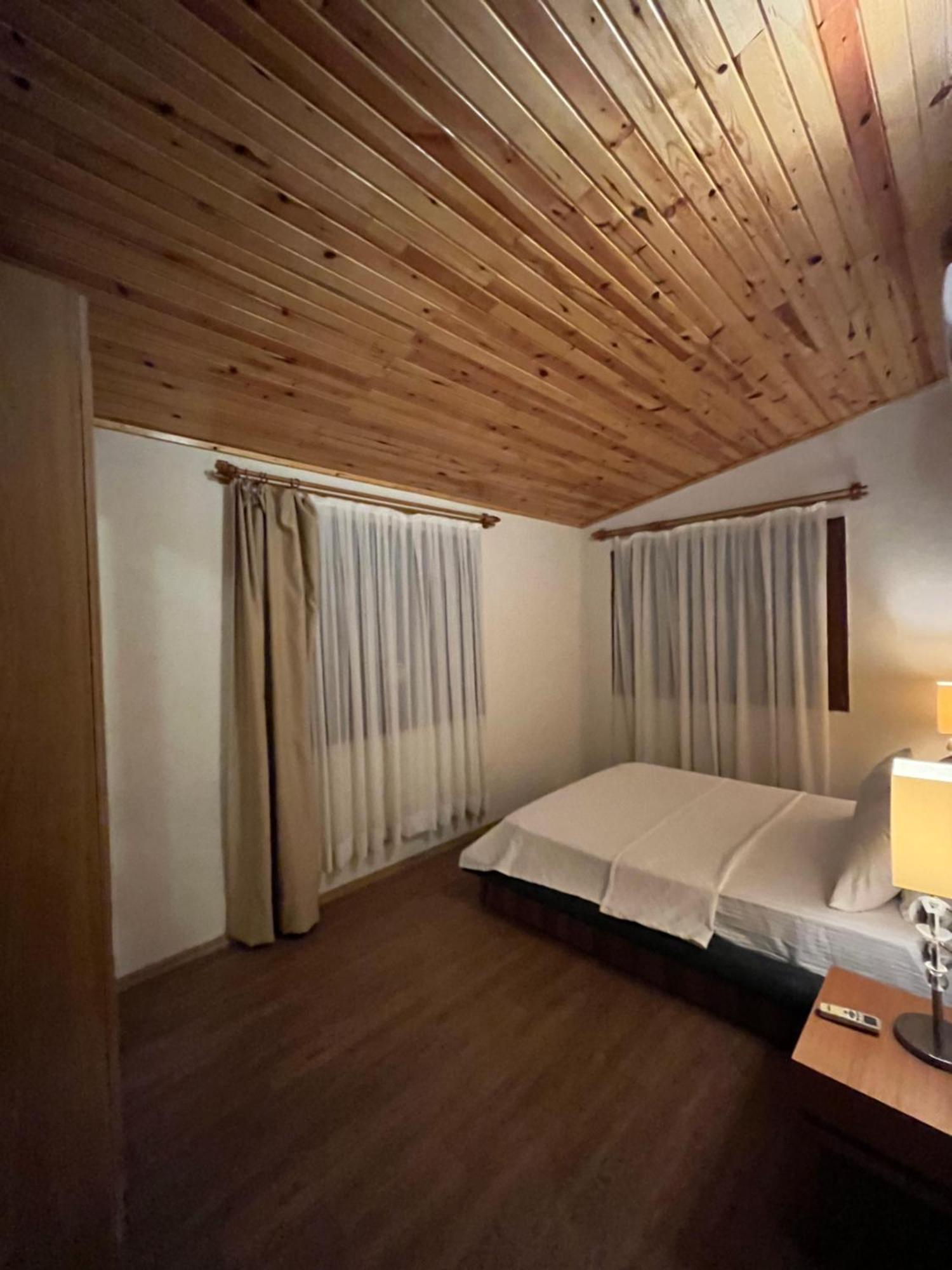 Kibala Hotel Чирали Екстериор снимка