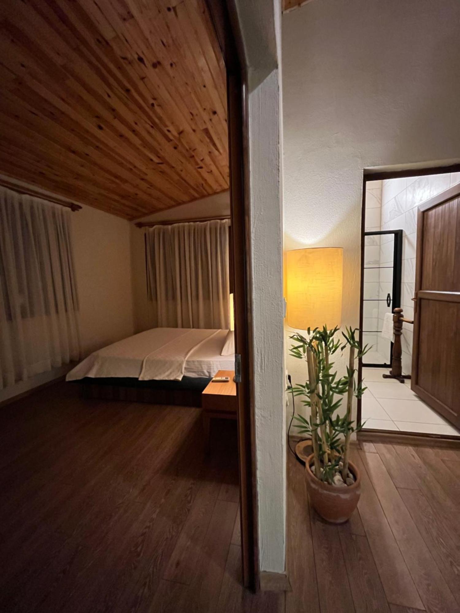 Kibala Hotel Чирали Екстериор снимка