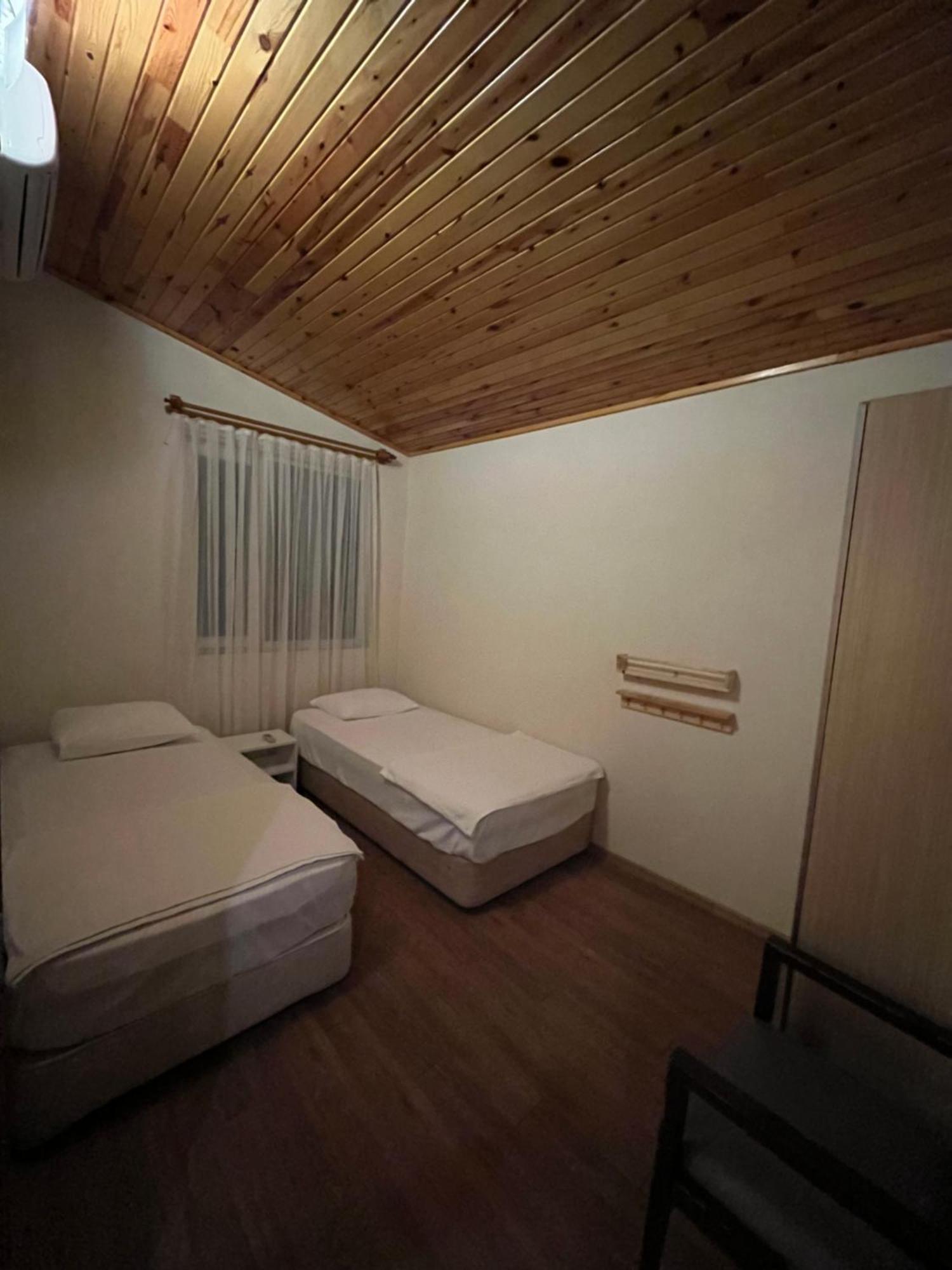 Kibala Hotel Чирали Екстериор снимка